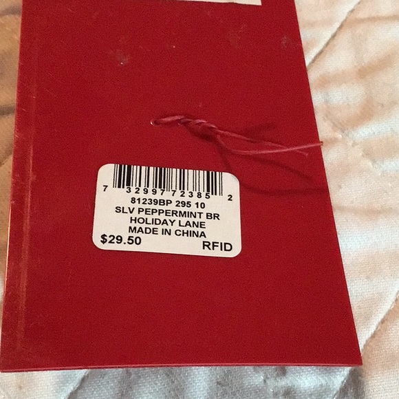 Holiday Lane silver tone Christmas bracelet by Macys - Picture 4 of 5